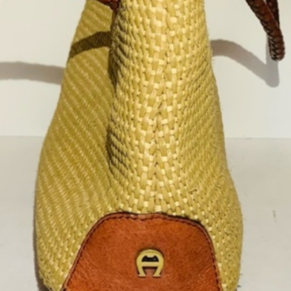 Etienne aigner vintage purse